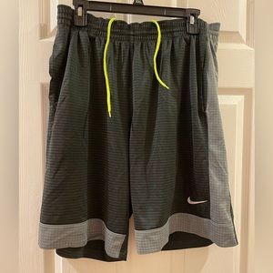Mens Nike Basketball shorts